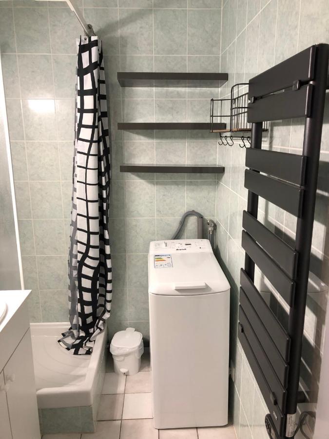 Appartement Climatise Avec Piscine & Mer Bleu Marine ラカノー エクステリア 写真
